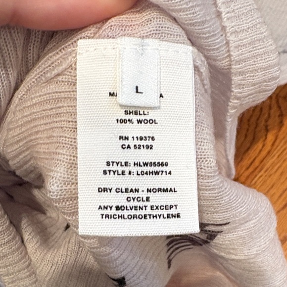 Helmut Lang Cream Logo Print Long Sleeve Top - Picture 6 of 6